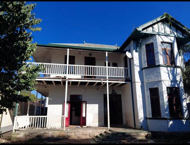 6 BEDROOM HOUSE FOR SALE IN KENSINGTON